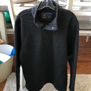 Men’s size L grey rugby pullover